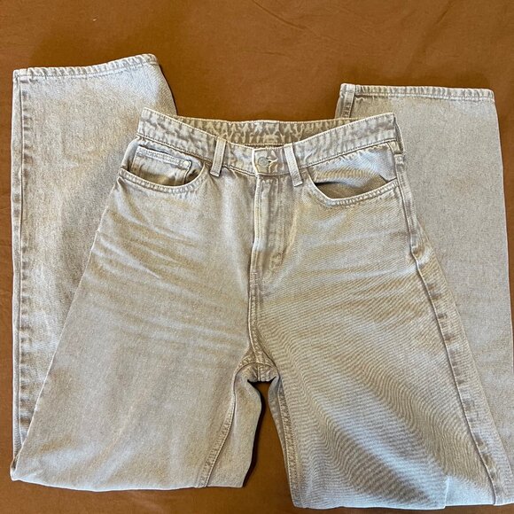 H&M Beige High-Waisted Wide-Leg Jeans - Picture 2 of 5
